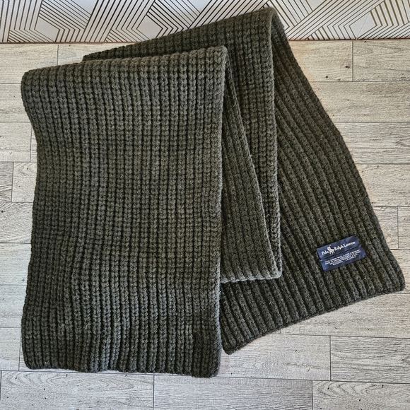 Polo Ralph Lauren Vintage 100% Lambs Wool Scarf Olive Green - Picture 1 of 5